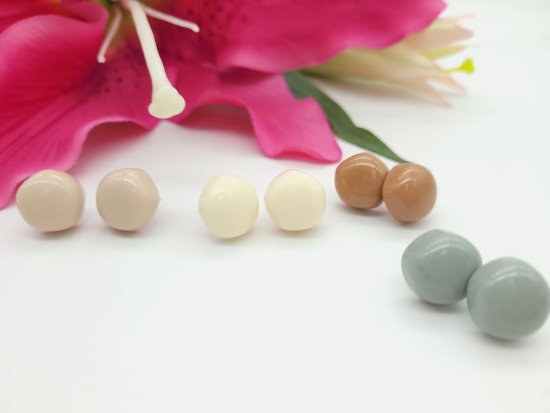 unregelmäßige Pastell Ohrstecker